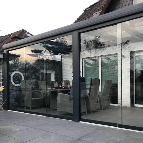 Glas- & Festelemente für bestehende Aluminium-Vordächer